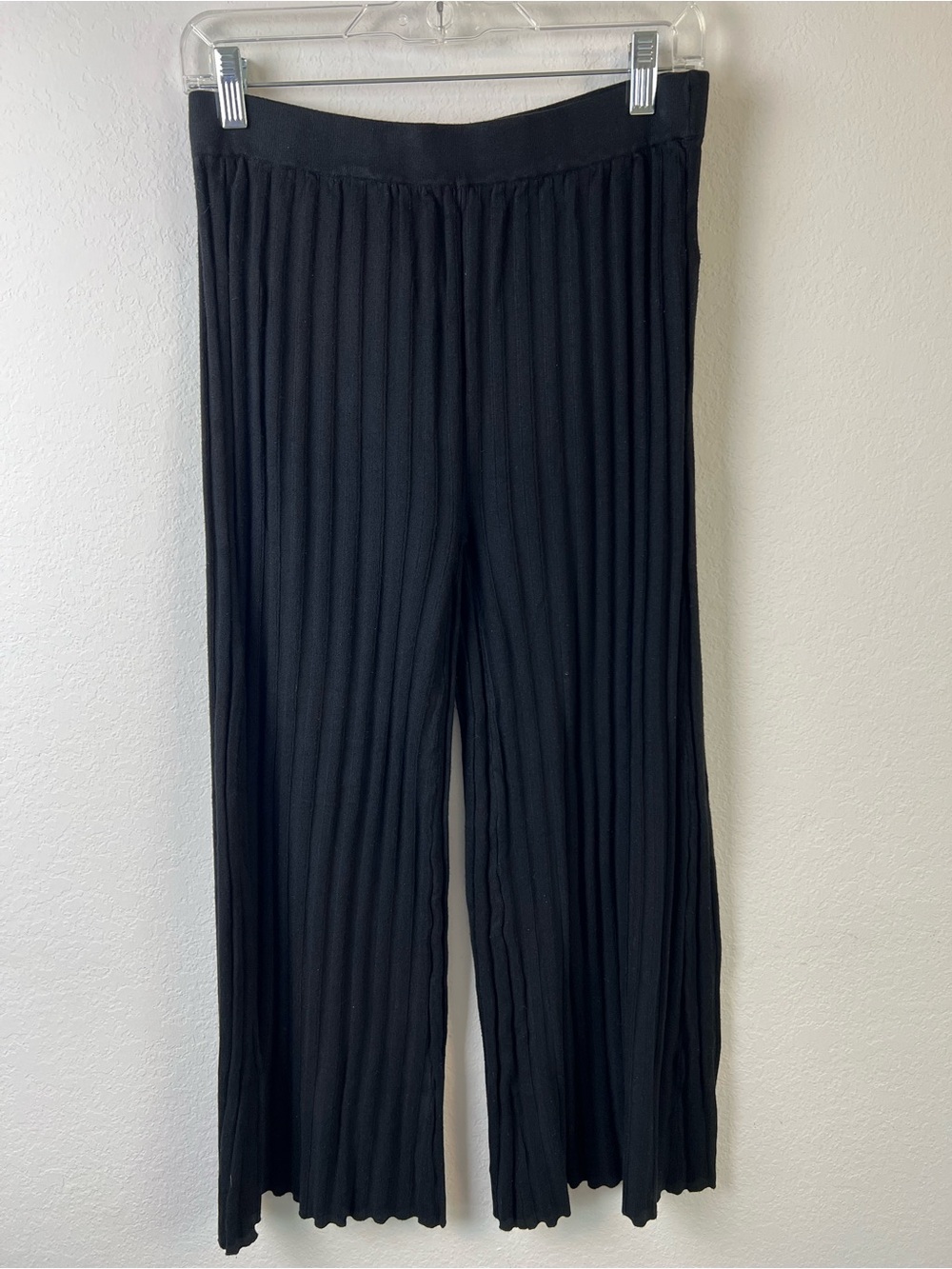 House of Harlow 1960 Black Ribbed Wide Leg Sweater Pants